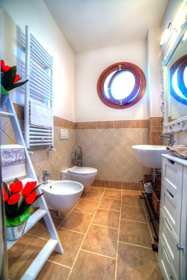 Apartamento Casa Il Glicine A Due Passi Dal Centro Siena Exterior foto
