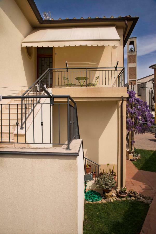 Apartamento Casa Il Glicine A Due Passi Dal Centro Siena Exterior foto